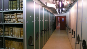 Rayonnage des archives communales